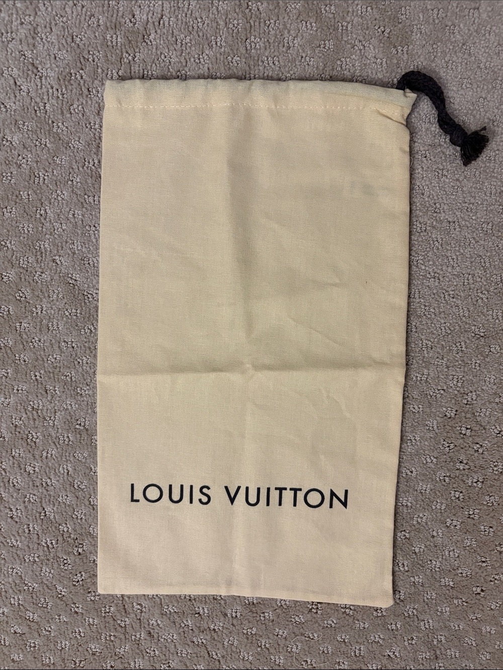 Louis Vuitton drawstring dust bag